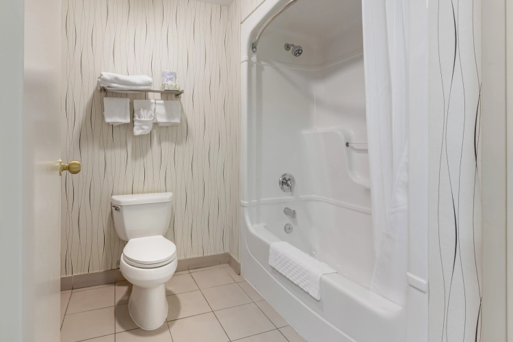 Best Western Plus Travel Hotel Toronto Airport photo 10