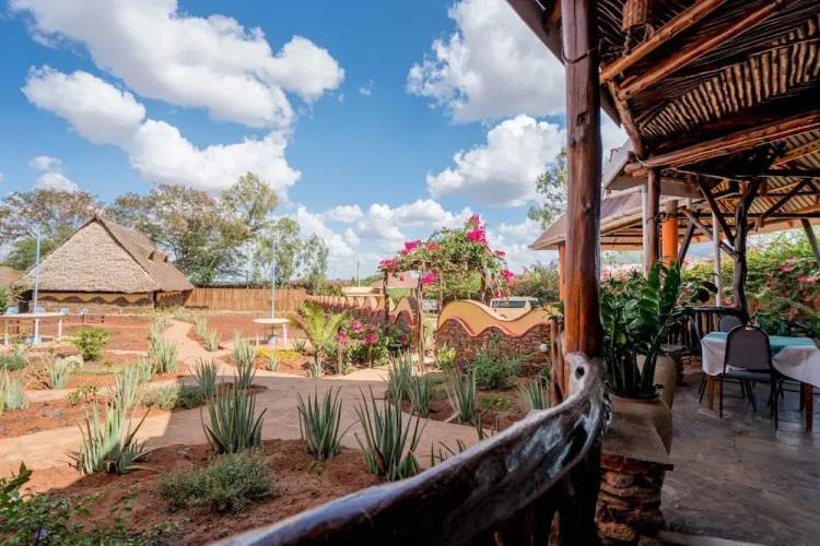 Tsavo Lodge Voi