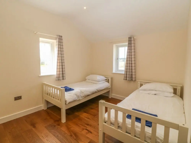 Rhos Y Foel Cottage