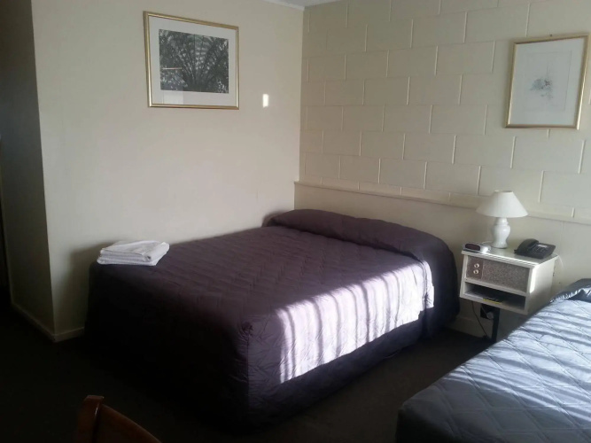 Midtown Motor Inn