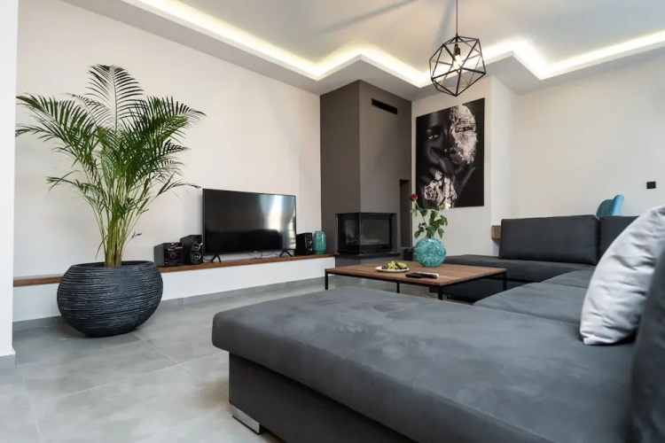 Cattleya Luxury Apartment