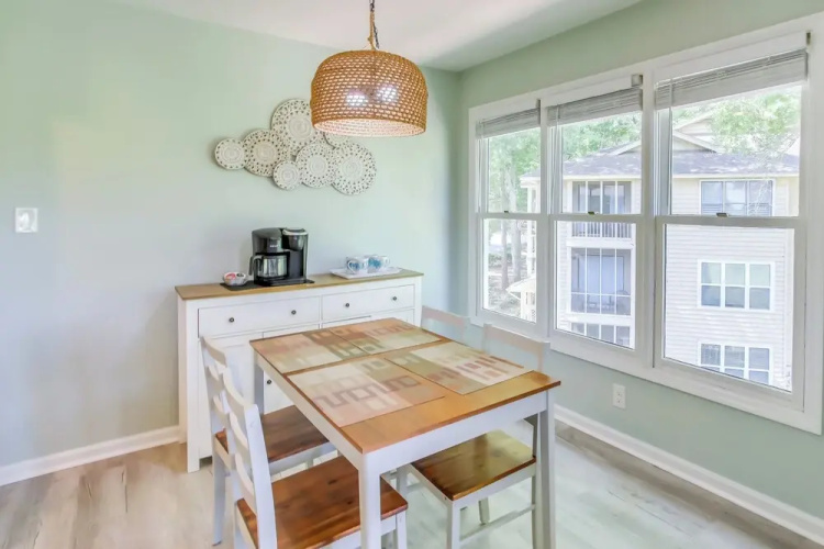 Sunset Beach Golf Condo w/ Pool ~ 2 Mi to Beach!