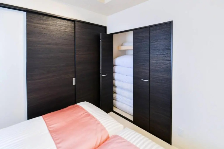 momo premium 602