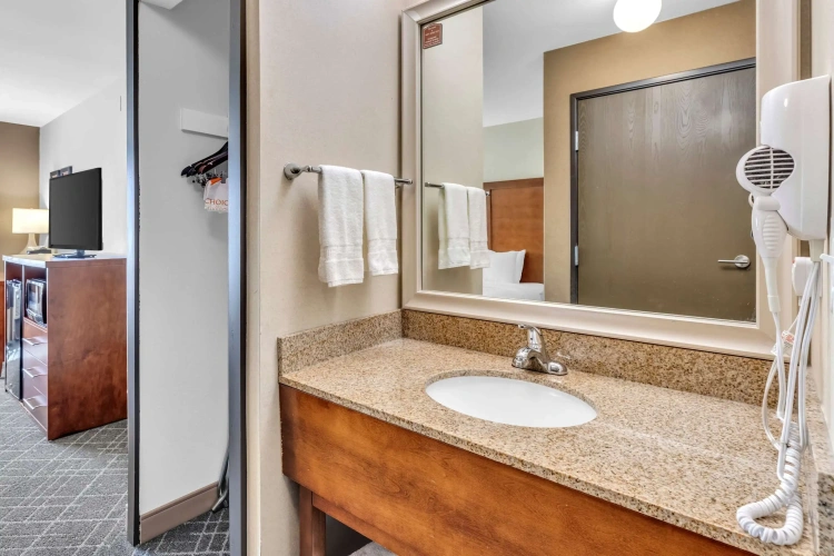 Double Suite