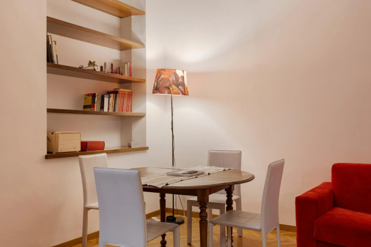 Restayled Chic Apartement