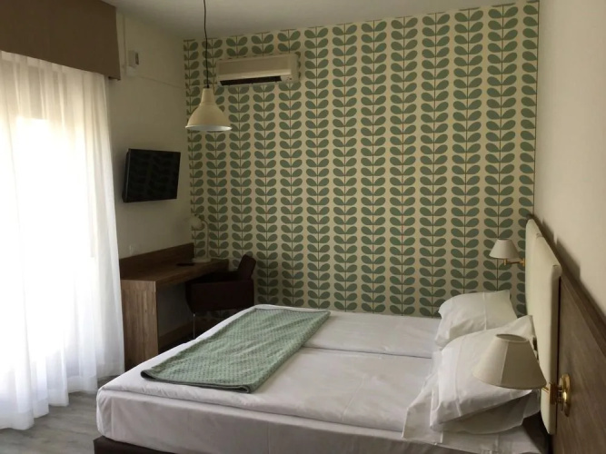 B City Hotel