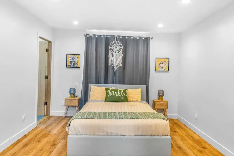 Luxurious Townhome