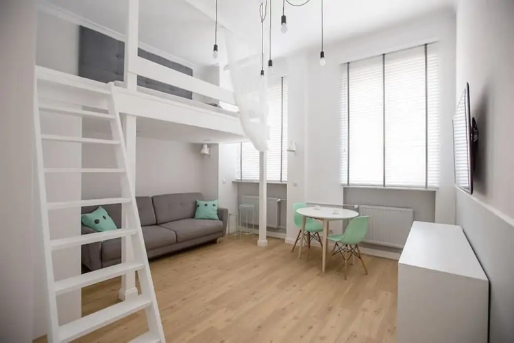 Adele Old Town Apartment