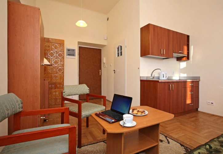 Enigma Hostel Apartments