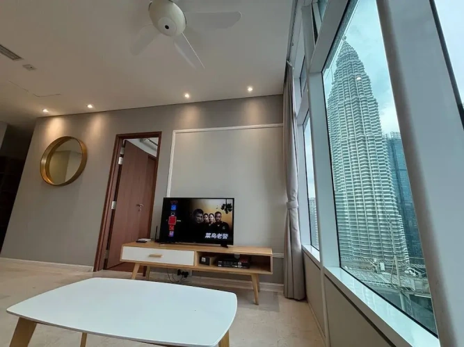 2 Bedrooms Apartment