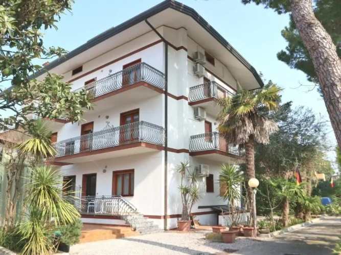 Peace and Quiet Near the Beach and Lignano Centre