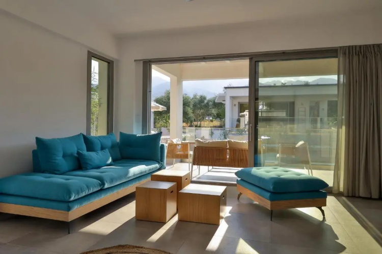 4RosesVillas