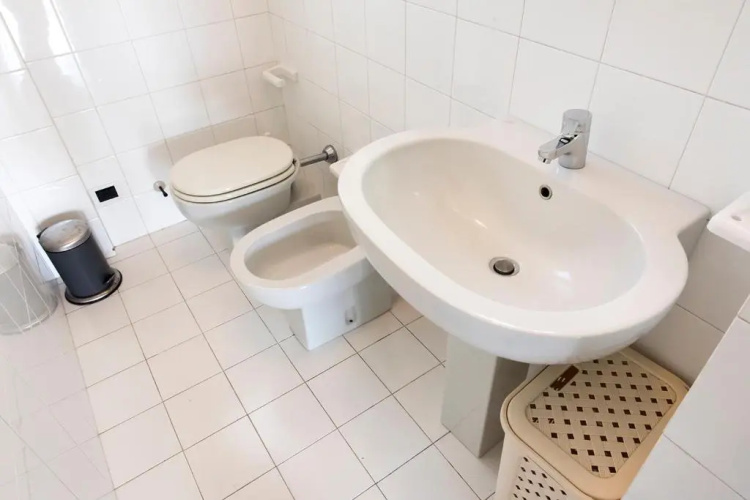 N169 - Numana, Nuova Villa Quadrilocale Con Giardino