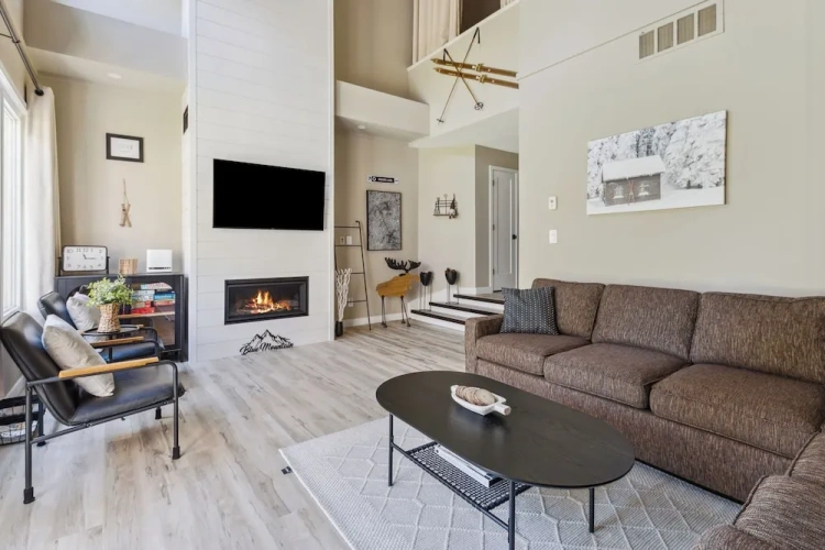 4 Bedrooms Deluxe room