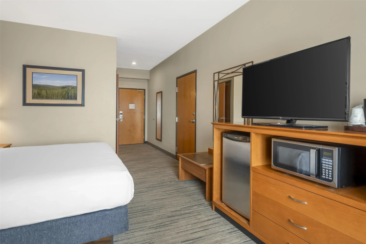 Best Western Bronco Inn