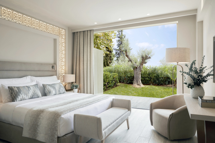 Porto Sani Hotel