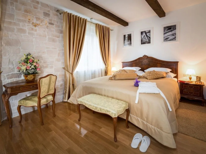 Priska Heritage Rooms