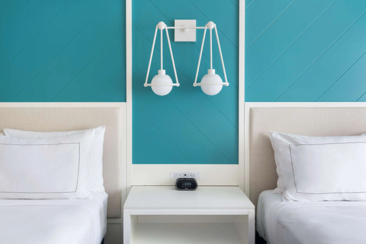 DoubleTree Suites by Hilton Naples