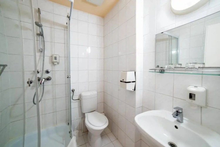 2 Bedrooms Suite
