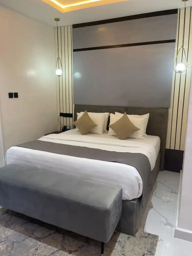 Portland Suites