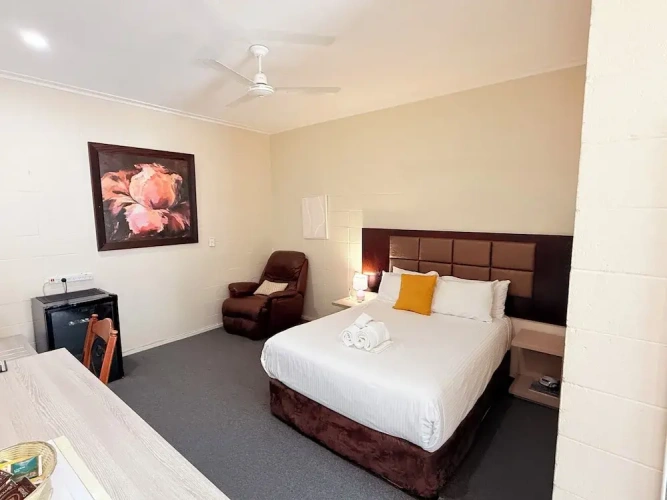 Deluxe Double Suite