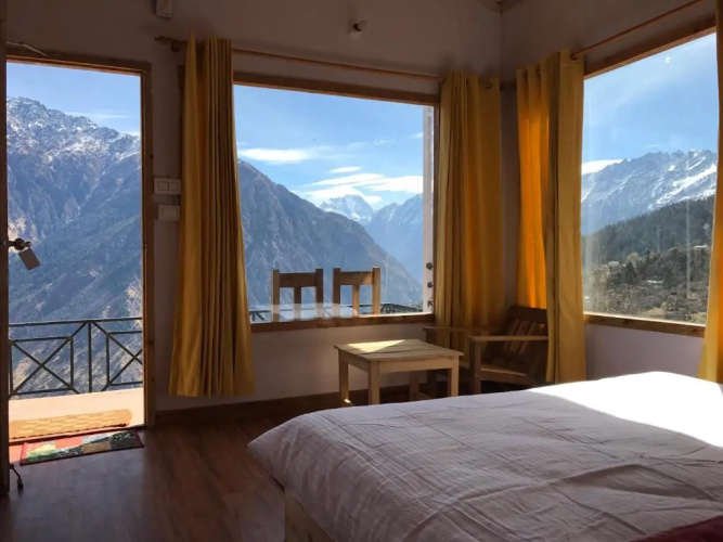 Mountain Rover Auli