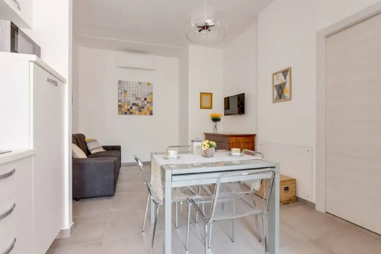 Franca's Home