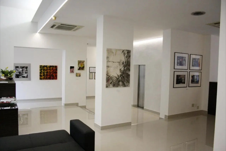 Hotel 38