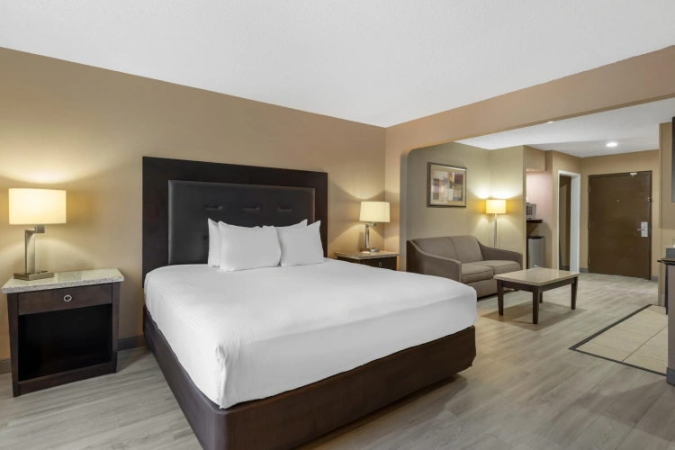 Double Suite