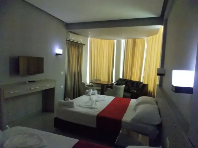 Villa Qendra