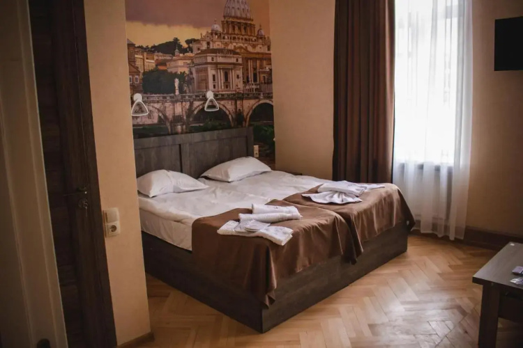 4 RoomS