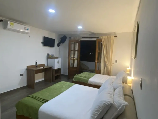 Standard Triple room