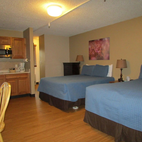 Creekwood Inn
