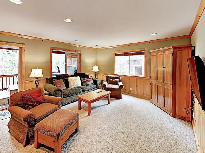 12205 Truckee - 3 Br Home