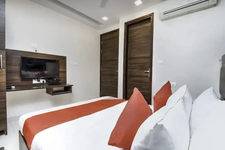 BB Residency By OYO Rooms