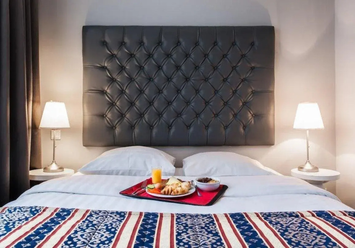 Acostar Hotel