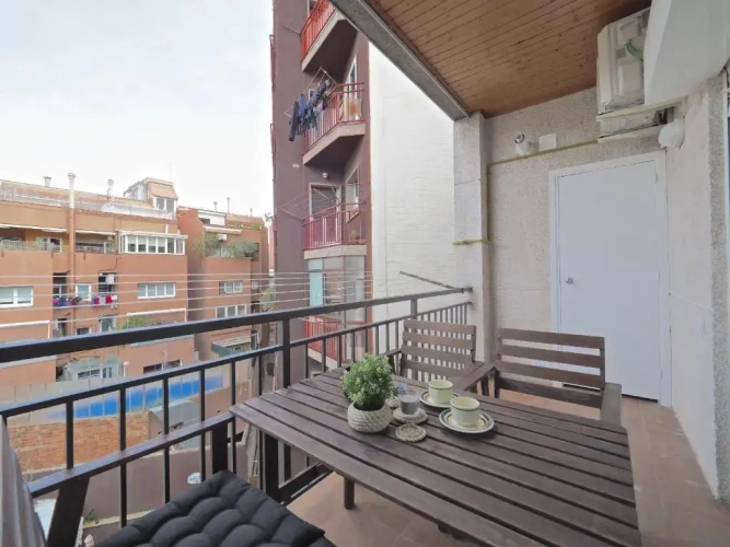 2 Bedrooms Deluxe Apartment