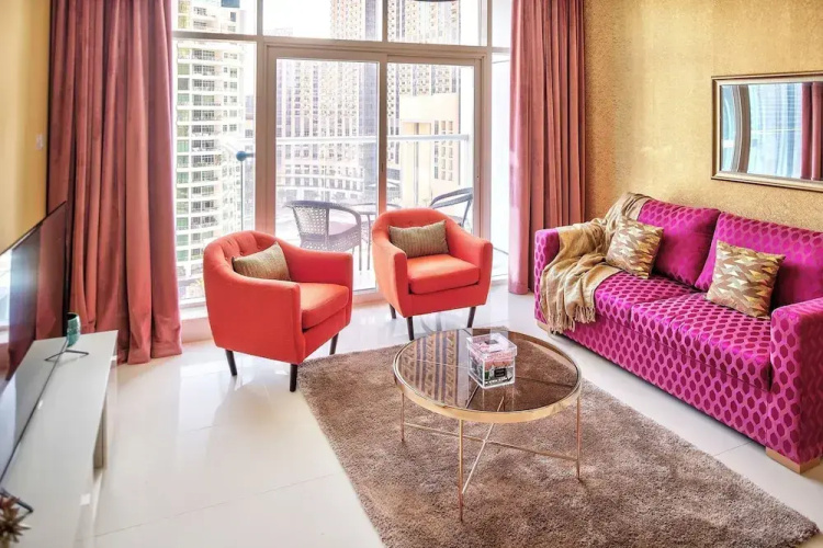 Luxury Staycation - Continental Tower