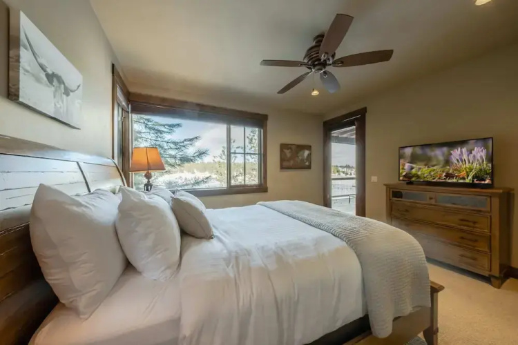 Wilderness Club Lakefront Lodge