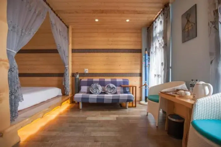Standard Double room with balcony