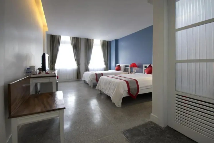 Superior Twin room