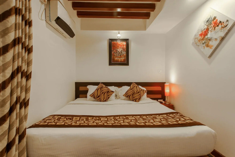 Hotel Shreesu
