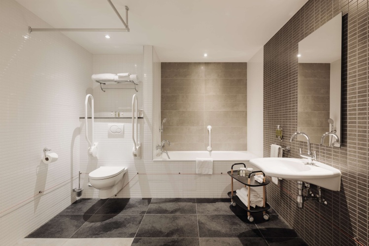 DoubleTree by Hilton Amsterdam Centraal Station photo 25