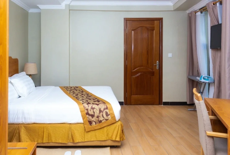 Standard room with city view