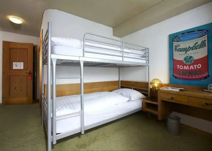 Arena Guesthouse