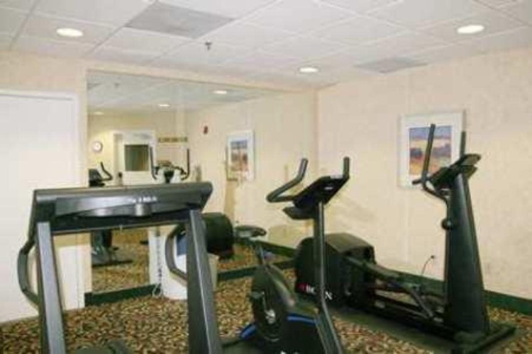Hampton Inn And Suites Vacaville Napa Valley photo 20