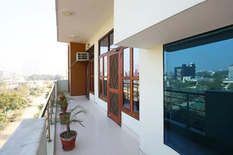 OYO 11362 Sky Residency