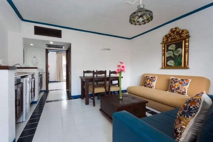 Quadruple Suite