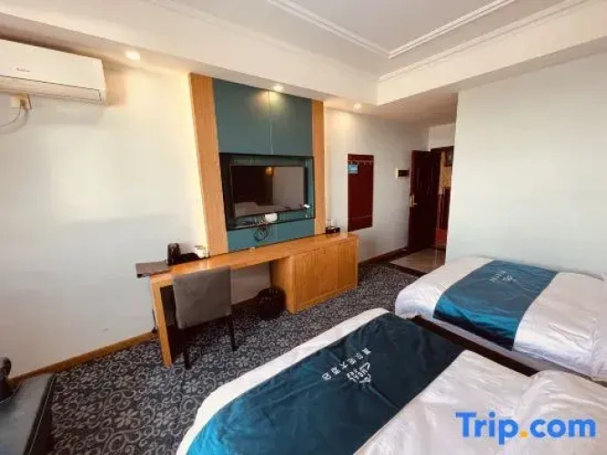 Standard Double room with view