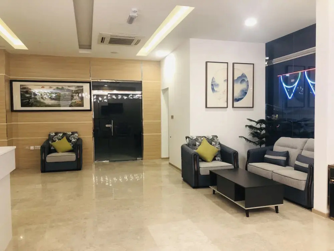 Seasons Hotel Barka